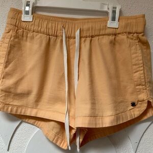 Roxy Women’s New Impossible Love shorts Size small